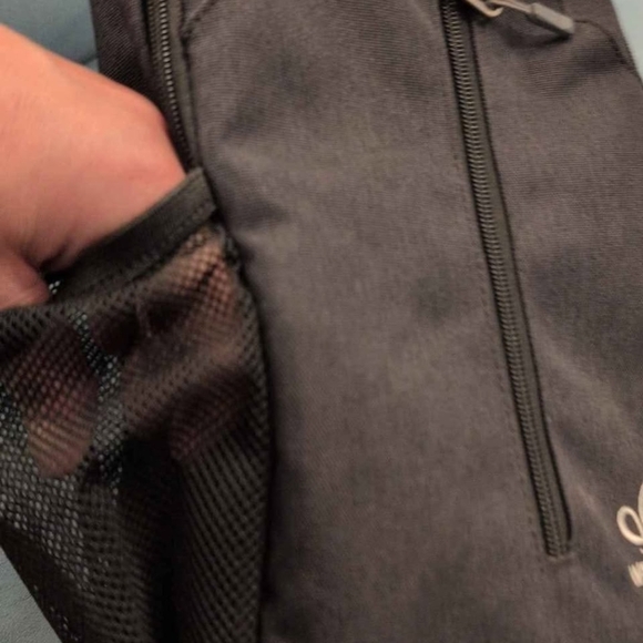 Waterfly Crossbody Sling Backpack with Durable Fabric and Single Strap Design - Picture 4 of 7